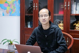 在河蟹、小龙虾市场卖出3000万销量，他是这样做市场的！｜水产新经济③