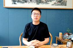 比业务员还懂市场!这位“厂二代”把办公室“搬”到塘口