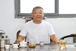 “园区大管家”李监华：我们这里是养虾“重点班”，均棚产2200斤 | 百园争辉·虾耀华南⑦