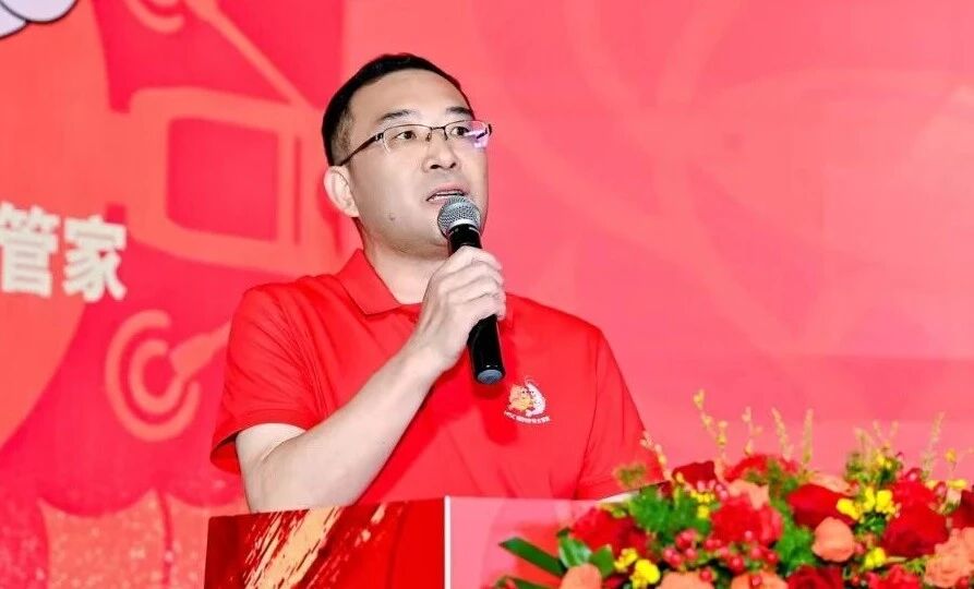 58cc846bfd80247ac0d709facbd52ad8.jpg